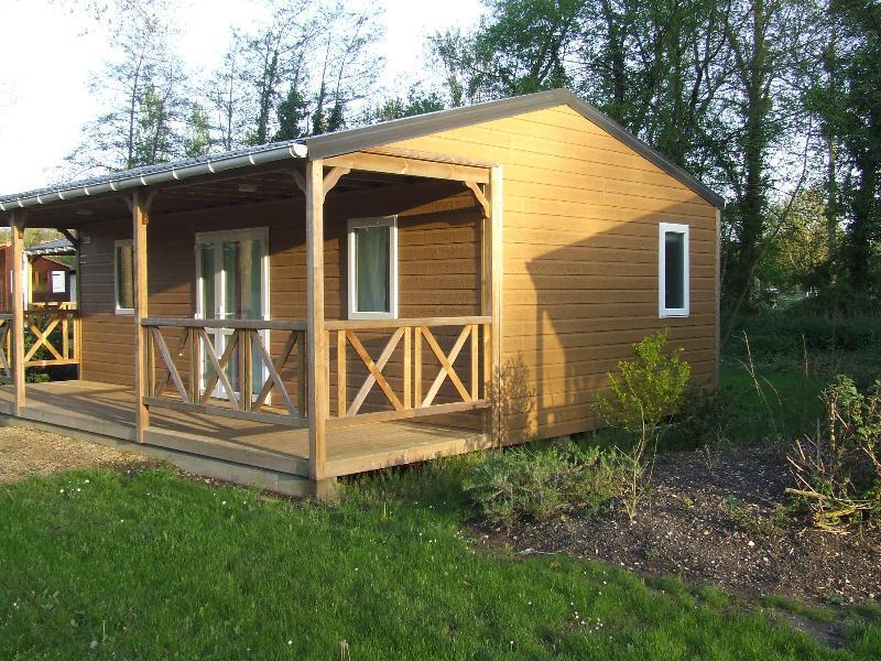 Hotel Terres De France - Moncontour Active Park Esterno foto